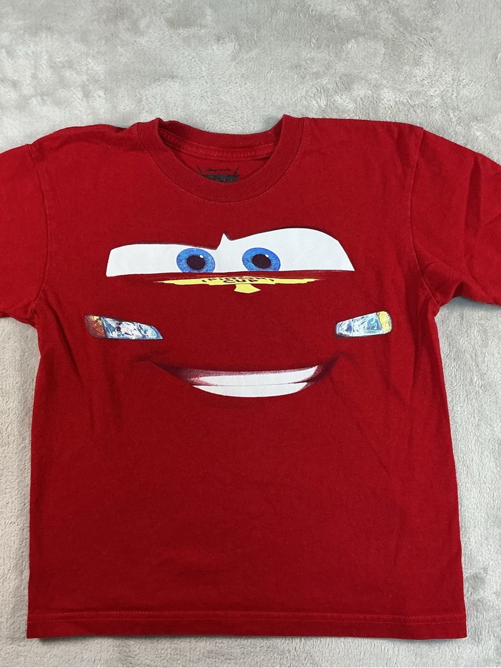 Disney Pixar Cars 2 T Shirt Toddler Boys 4/5 Red Short Sleeve
